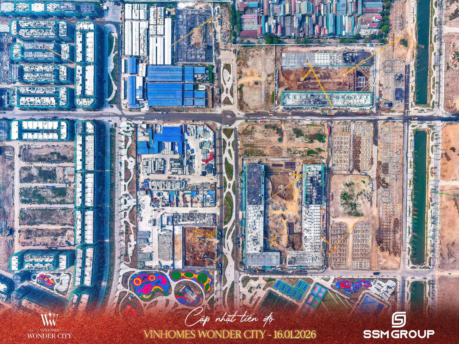Toàn cảnh Vinhomes Wonder City Đan Phượng nhìn từ trên cao cho thấy mặt bằng dự án đã định hình rõ ràng, các trục giao thông nội khu hoàn thiện đồng bộ, công viên và khu thể thao đã hiện hữu, phản ánh rõ nhịp độ thi công thực tế đầu năm 2026. Toàn cảnh Vinhomes Wonder City nhìn từ trên cao cho thấy mặt bằng dự án đã định hình rõ ràng, các trục giao thông nội khu hoàn thiện đồng bộ, công viên và khu thể thao đã hiện hữu, phản ánh rõ nhịp độ thi công thực tế đầu năm 2026.